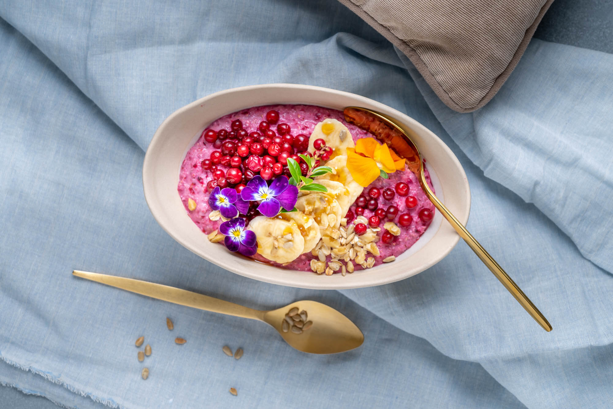 Preiselbeeren-Frühstücks-Bowl